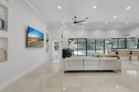 10099 Canoe Brook Circle Boca Raton FL 33498