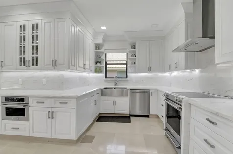 10099 Canoe Brook Circle Boca Raton FL 33498