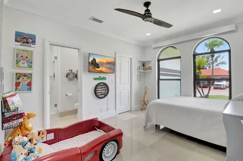 10099 Canoe Brook Circle Boca Raton FL 33498
