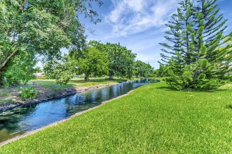 10099 Canoe Brook Circle Boca Raton FL 33498