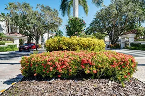 2204 Tuscany Way Boynton Beach FL 33435