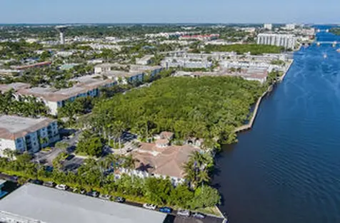 2204 Tuscany Way Boynton Beach FL 33435