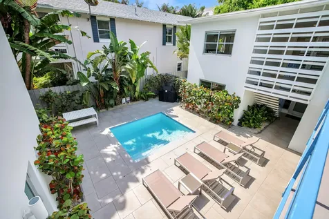 625 NE 13th Avenue Fort Lauderdale FL 33304