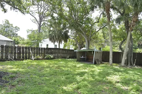 3005 Tennessee Avenue Fort Pierce FL 34947