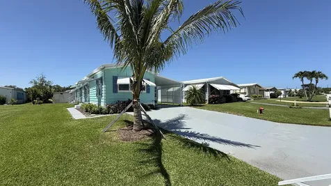 6919 Se Congress Street Hobe Sound FL 33455
