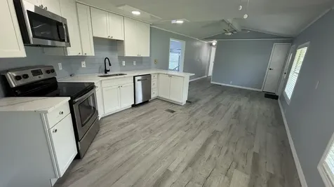 6919 Se Congress Street Hobe Sound FL 33455