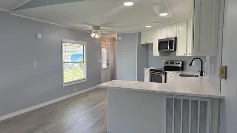 6919 Se Congress Street Hobe Sound FL 33455