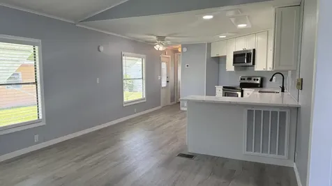 6919 Se Congress Street Hobe Sound FL 33455