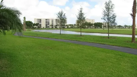 7260 Kinghurst Drive Delray Beach FL 33446