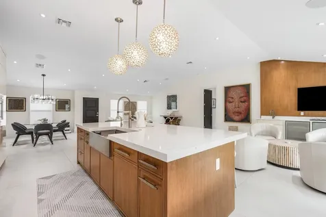 11863 Lake Shore Place North Palm Beach FL 33408