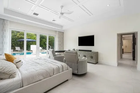 11863 Lake Shore Place North Palm Beach FL 33408