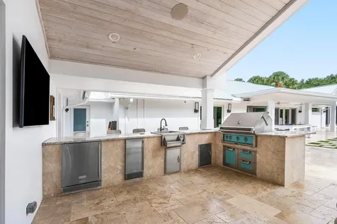 11863 Lake Shore Place North Palm Beach FL 33408