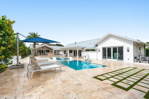 11863 Lake Shore Place North Palm Beach FL 33408