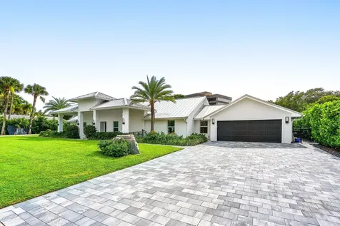 11863 Lake Shore Place North Palm Beach FL 33408