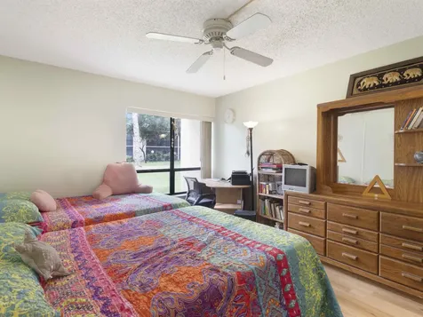 2241 Sw 15th Street Deerfield Beach FL 33442
