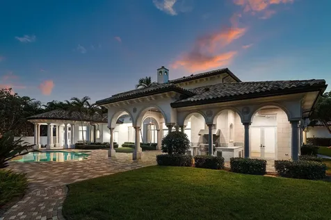 2002 Nw 4th Avenue Delray Beach FL 33444