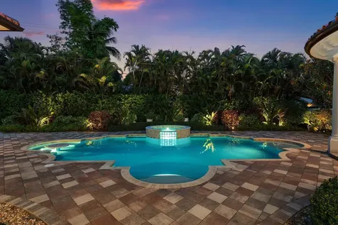 2002 Nw 4th Avenue Delray Beach FL 33444