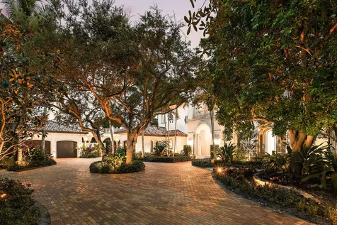 2002 Nw 4th Avenue Delray Beach FL 33444