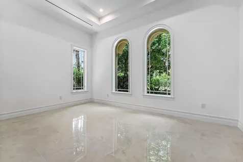 2002 Nw 4th Avenue Delray Beach FL 33444