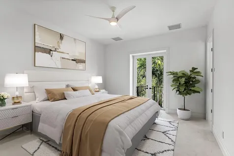 2002 Nw 4th Avenue Delray Beach FL 33444