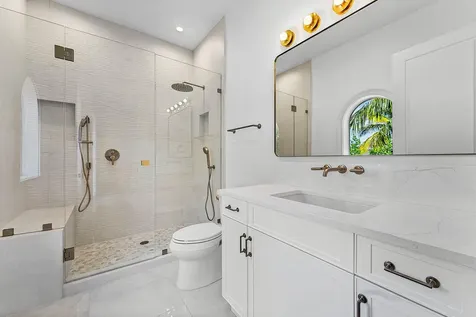2002 Nw 4th Avenue Delray Beach FL 33444