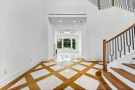 2002 Nw 4th Avenue Delray Beach FL 33444