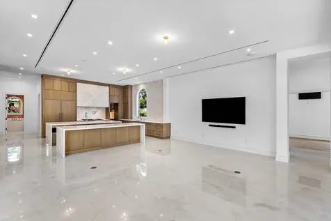 2002 Nw 4th Avenue Delray Beach FL 33444