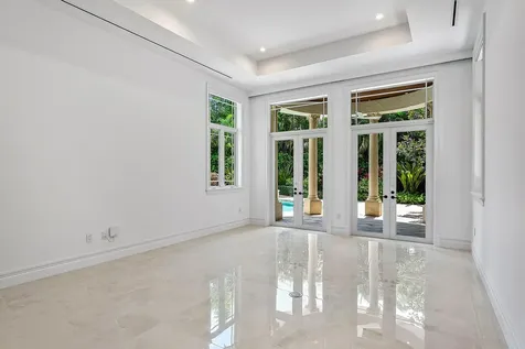 2002 Nw 4th Avenue Delray Beach FL 33444