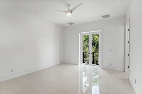 2002 Nw 4th Avenue Delray Beach FL 33444