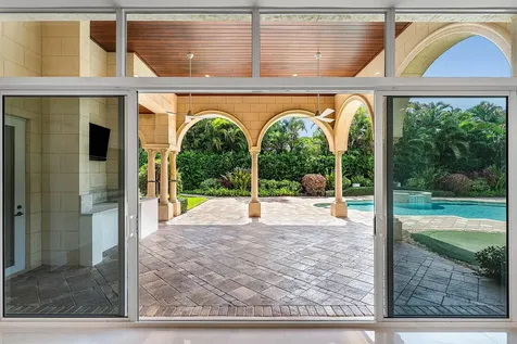 2002 Nw 4th Avenue Delray Beach FL 33444
