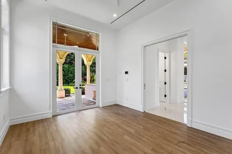 2002 Nw 4th Avenue Delray Beach FL 33444