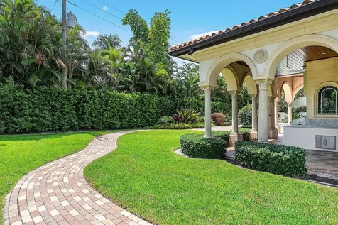 2002 Nw 4th Avenue Delray Beach FL 33444
