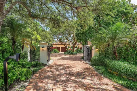2002 Nw 4th Avenue Delray Beach FL 33444