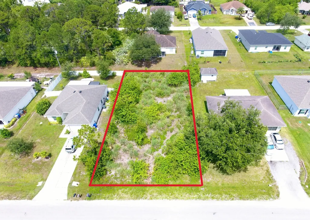 8035 102nd Avenue Vero Beach FL 32967