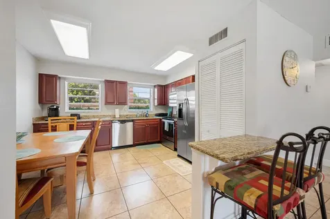 801 Hummingbird Way North Palm Beach FL 33408