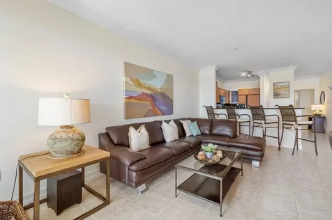 806 E Windward 301 Way Lantana FL 33462