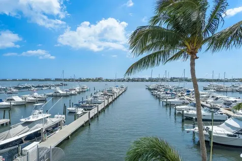 806 E Windward 301 Way Lantana FL 33462