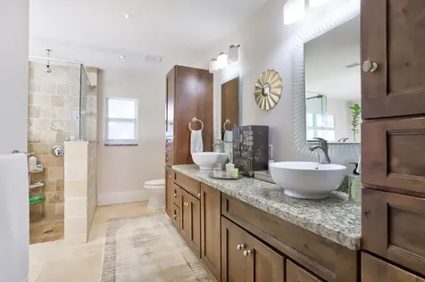 835 Canary Walk Delray Beach FL 33483