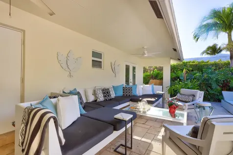 835 Canary Walk Delray Beach FL 33483