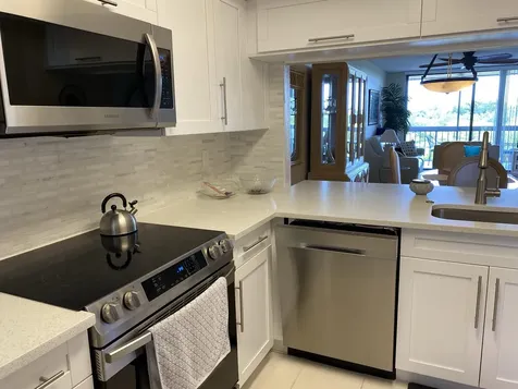 600 Egret Circle Delray Beach FL 33444