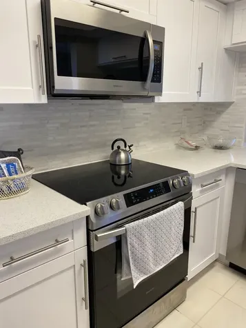 600 Egret Circle Delray Beach FL 33444