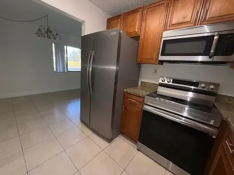 407 Meadows Circle Boynton Beach FL 33436