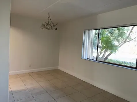 407 Meadows Circle Boynton Beach FL 33436