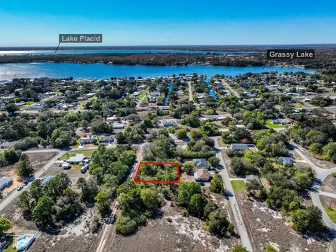 224 Starlight Avenue Lake Placid FL 33852