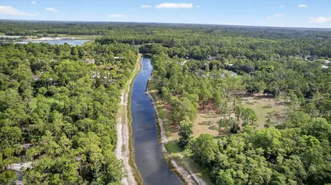 2795 Doe Trail Loxahatchee FL 33470