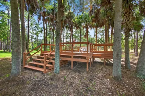 2795 Doe Trail Loxahatchee FL 33470