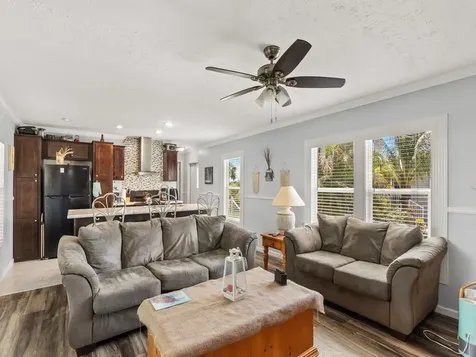 309 Mockingbird Avenue Fort Pierce FL 34982