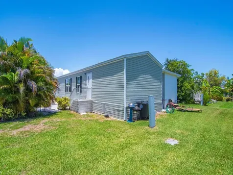 309 Mockingbird Avenue Fort Pierce FL 34982