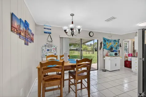 2251 E Avenue H Riviera Beach FL 33404