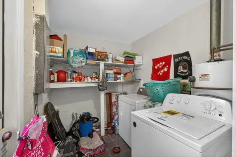 2251 E Avenue H Riviera Beach FL 33404